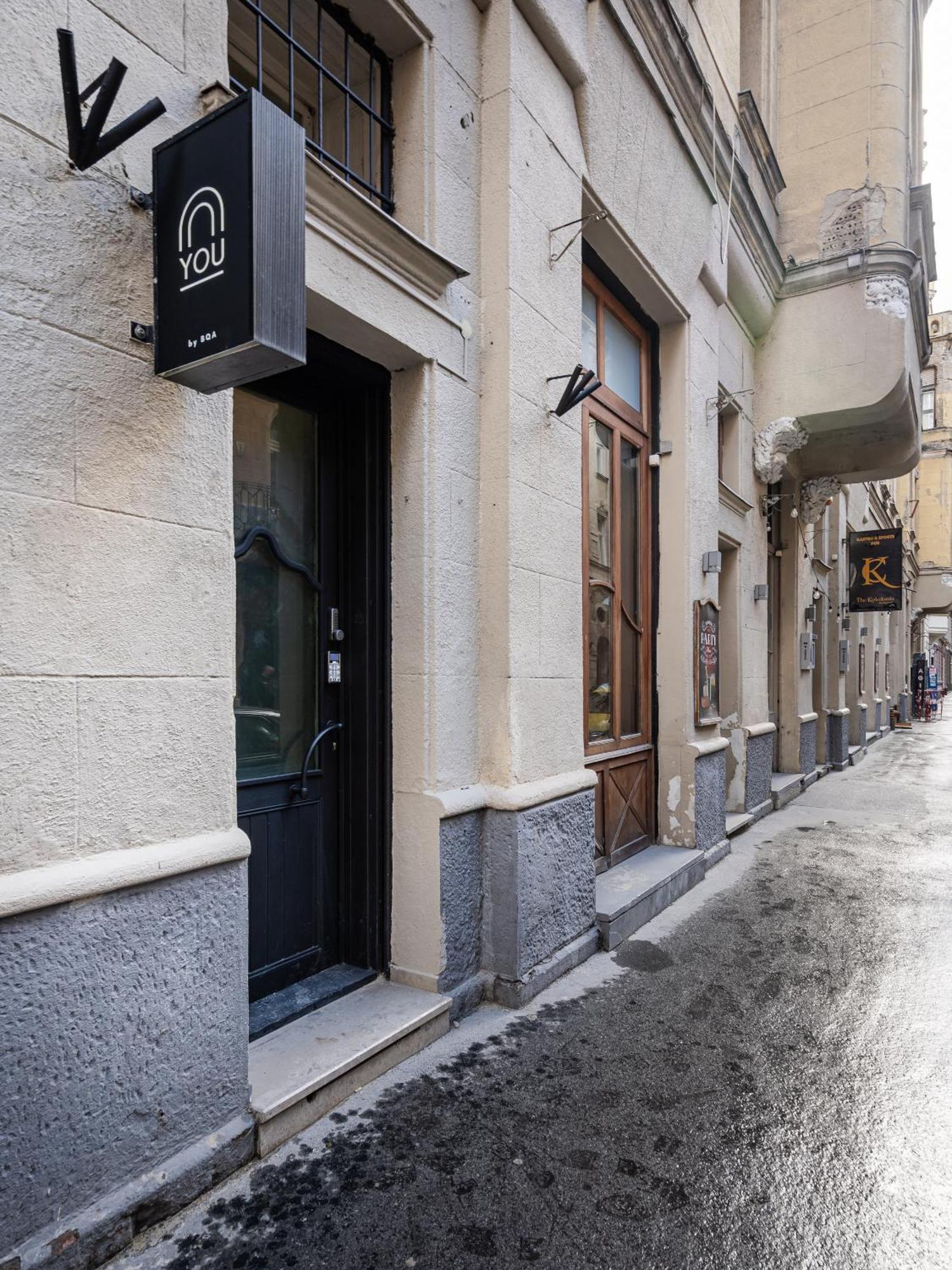 You Boutique Suites, Best Location By Bqa Budapest Exterior photo